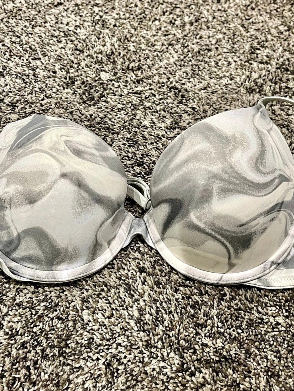 PINK Victoriaโs Secret Abstract Gray & Bra NWT